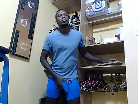 kurtbigcock 网络视讯表演