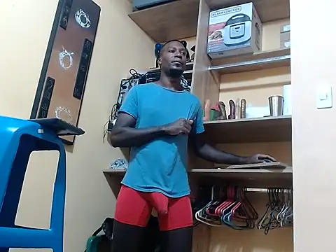 kurtbigcock 网络视讯表演