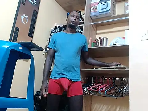 kurtbigcock Show in webcam
