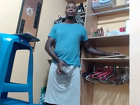 Show modela kurtbigcock na web-kameri