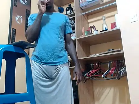 Show de kurtbigcock na webcam