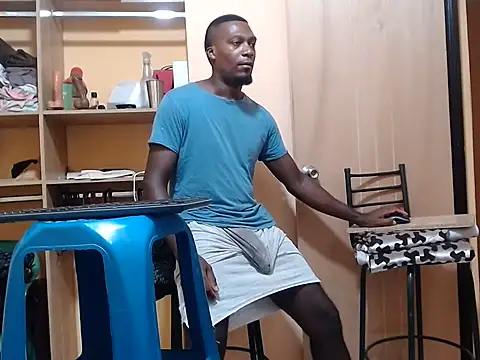 Pertunjukan Kamera Web kurtbigcock