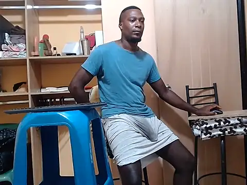 kurtbigcock webcam show