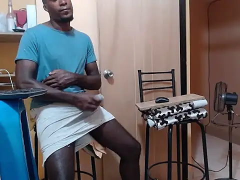 kurtbigcock webkamerás műsora
