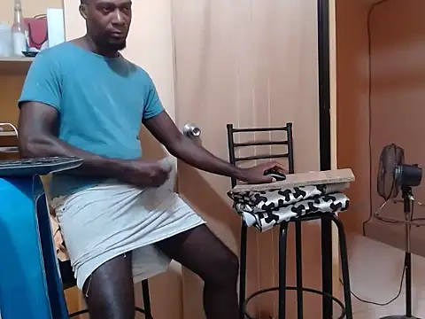 kurtbigcock webcam show