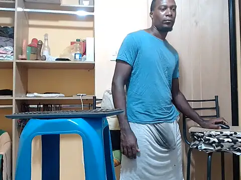 Pertunjukan Kamera Web kurtbigcock