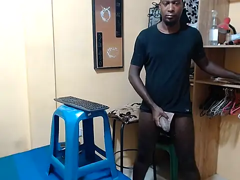 kurtbigcock Webcam Show