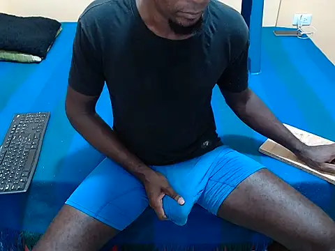 kurtbigcock's Webcam Show