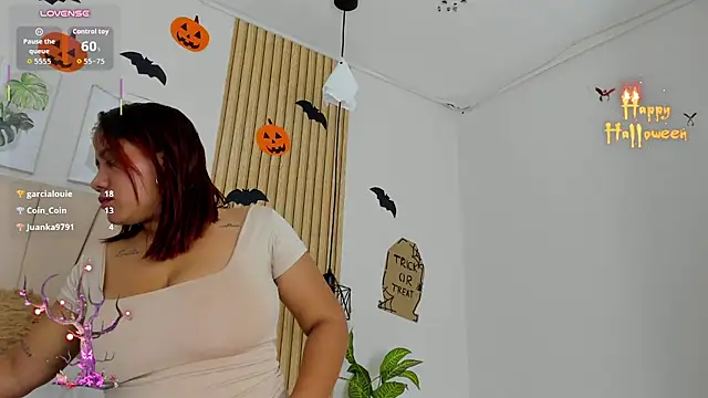 Chat XXX en directo de Alessa_Moon_