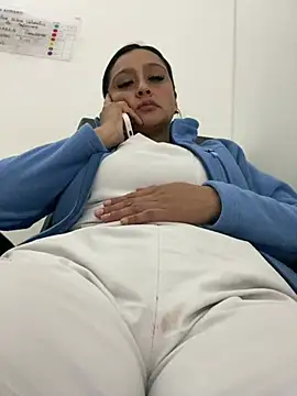 Valentina1Rose Webcam Show