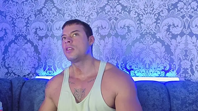 damian_gonzalez Show Webcam
