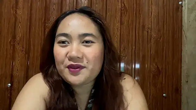 Czat XXX na żywo – ShainaMarie