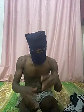 VICTOR-CUM40 – webcam-show