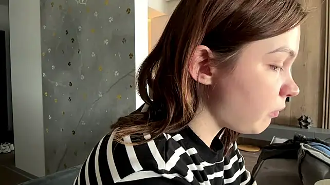 AdelaideBonsell Webcam show