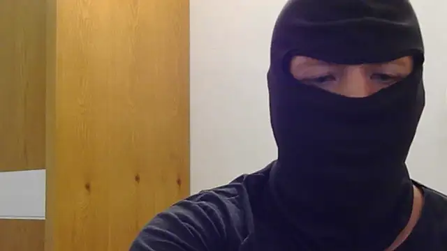 Waliowolf773 Show in webcam