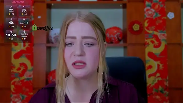 הופעת וובקאם של selena_hush_