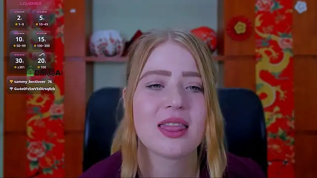 selena_hush_ Шоу с уебкамера