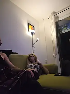 Badbitch_German_Badass Webcam show