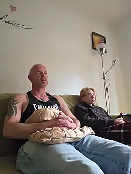 Badbitch_German_Badass 웹캠 쇼