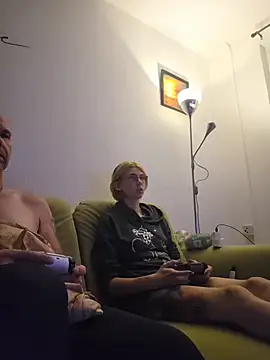 Badbitch_German_Badass Webcam-Show