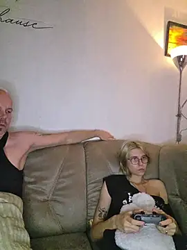 Badbitch_German_Badass Webcam Show