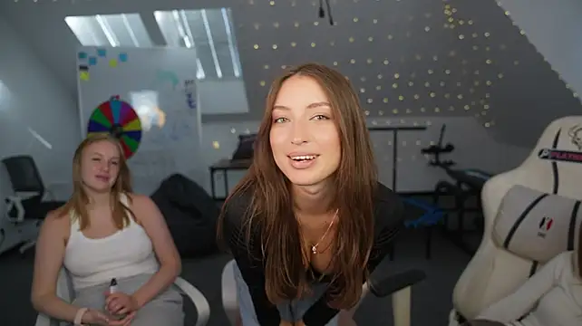 Elina_rose054 Webcam Show