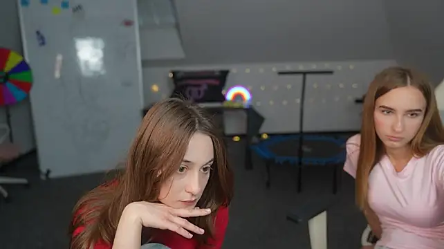 Czat XXX na żywo – Elina_rose054