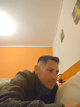 Вебкам-шоу cumshotgod1