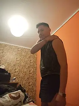 cumshotgod1 – webcam-show