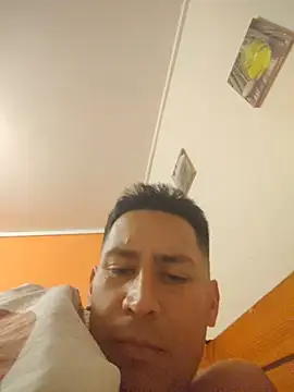 cumshotgod1 webcam show