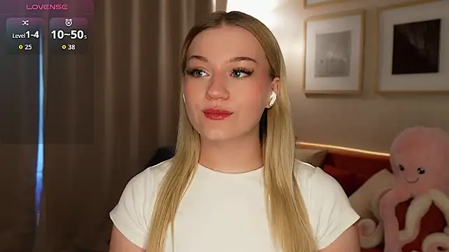 AliceSpice Adlı Modelin Canlı XXX Sohbeti