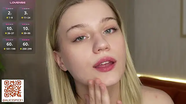 AliceSpice Chat XXX live