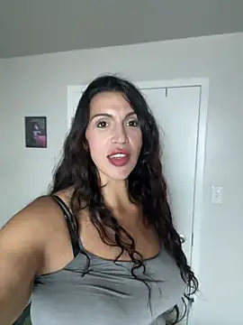 missthickievickie Шоу с уебкамера