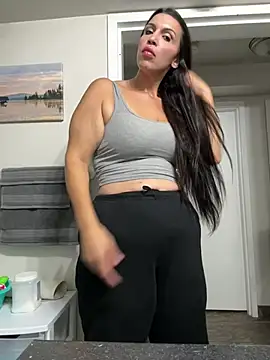 Webkamerová show missthickievickie