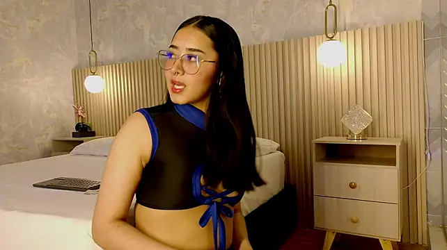 AntonellaCarther's Webcam Show