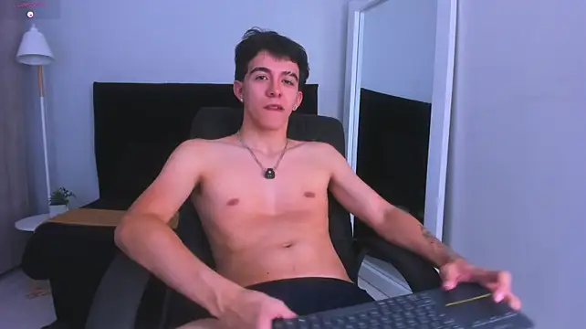 عرض كام Austinbolt
