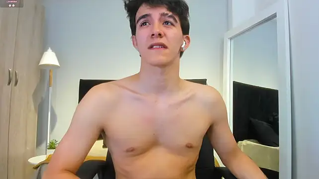 Austinbolt Pertunjukan Webcam