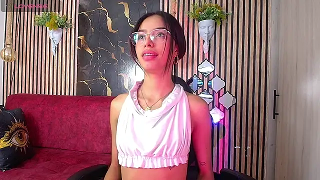 Chat +18 de NixxieMoon ao vivo