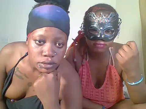 Golden_hearts Webcam show