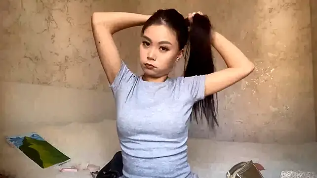 Erinlimma's Webcam Show