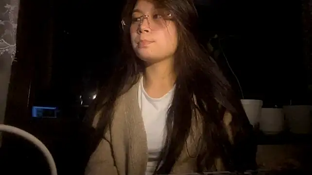 Erinlimma 现场XXX聊天