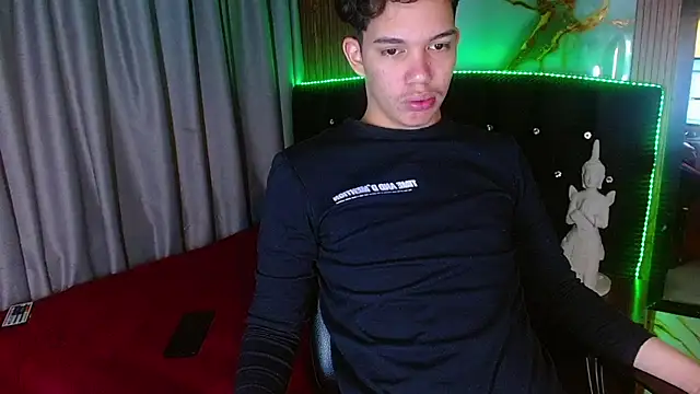Webkamerová show haku_nayro