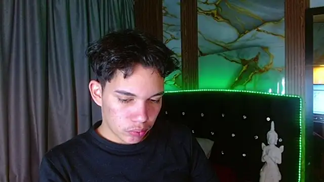 Show de haku_nayro na webcam