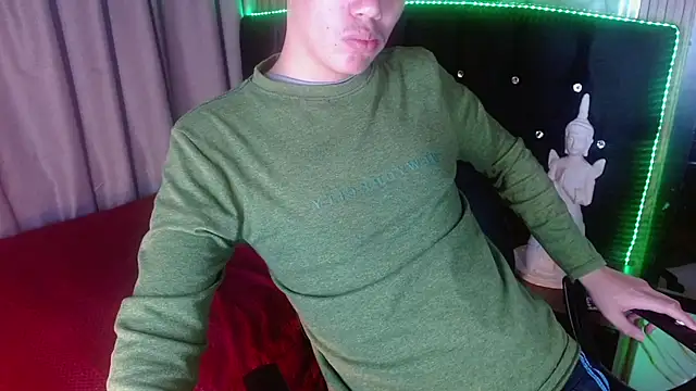 Вебкам-шоу haku_nayro