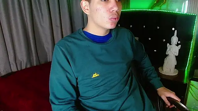 Webkamerová show haku_nayro