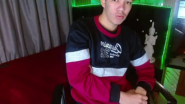 Show de haku_nayro na webcam