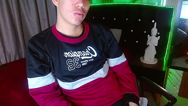 haku_nayro Webcam show