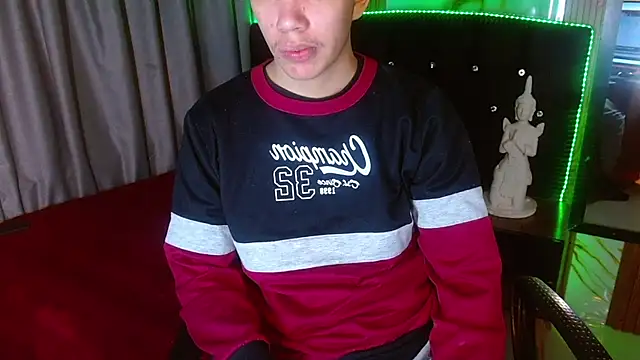haku_nayro Webcam show