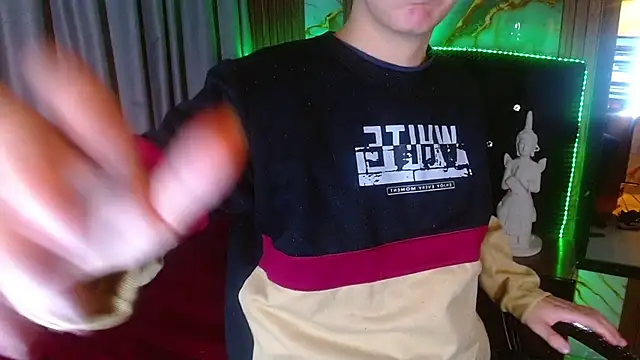 הופעת וובקאם של haku_nayro
