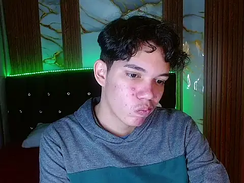Show de haku_nayro na webcam